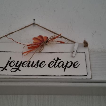 Apartament La Joyeuse Etape Sonceboz-Sombeval Zewnętrze zdjęcie
